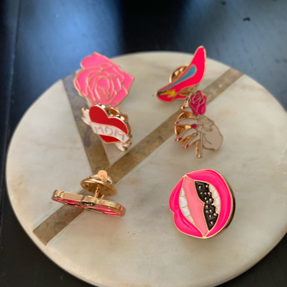 Pink Pin Set